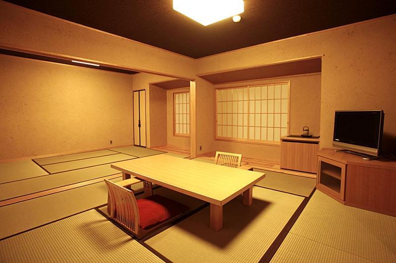 Masutomi Ryokan Hakone Exterior photo